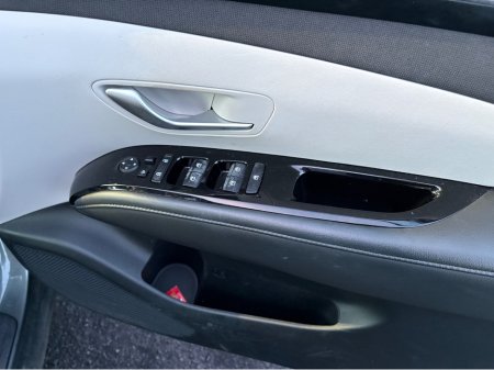 2022 Hyundai Tucson IX35 EXECUTIVE 5DR €30,000 thumbnail