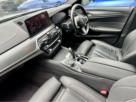 2023 BMW 5 Series - thumbnail 8