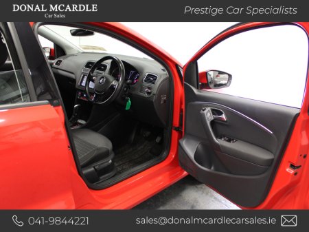 2017 Volkswagen Polo 1.2 Comfort line €13,950 thumbnail