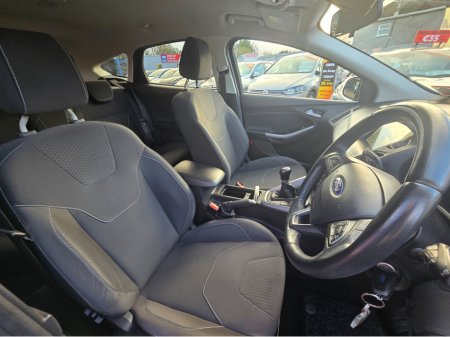 2017 Ford Focus ZETEC (NCT 11/27) €12,450 thumbnail