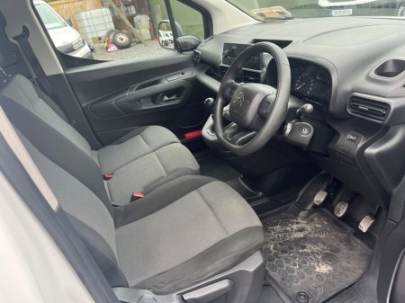 2020 Citroen Berlingo  €7,500 thumbnail