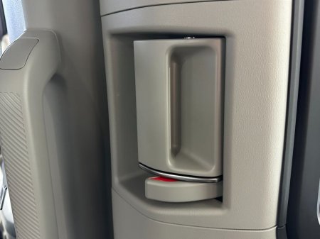 2026 Kia PV5 K4 Passenger 5 Seater €47,500 thumbnail