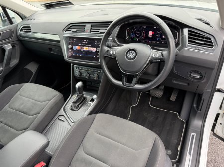 2019 Volkswagen Tiguan - thumbnail 9