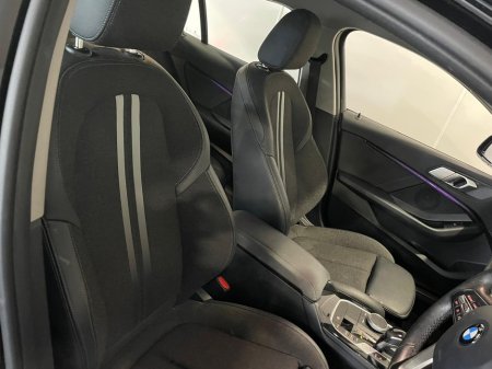 2021 BMW 1 Series - thumbnail 17