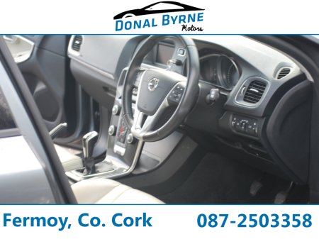 2017 Volvo V40 D2 MOMENTUM ED 5DR €13,950 thumbnail