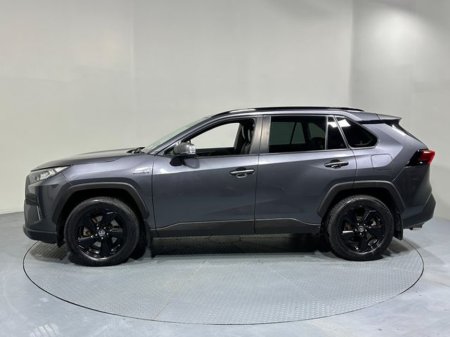 2021 Toyota Rav4 - photo 4