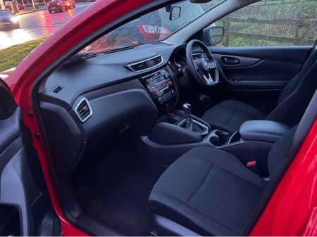 2019 Nissan Qashqai VISIA DIG-T €11,950 thumbnail