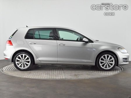 2016 Volkswagen Golf 1.2 TSI Auto thumbnail