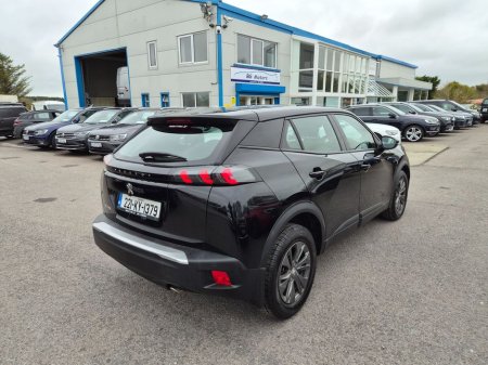 2022 Peugeot 2008 - thumbnail 5