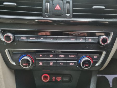 2017 Kia Optima 1.7 D Platinum €7,499 thumbnail