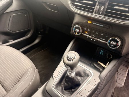 2020 Ford Kuga - thumbnail 7