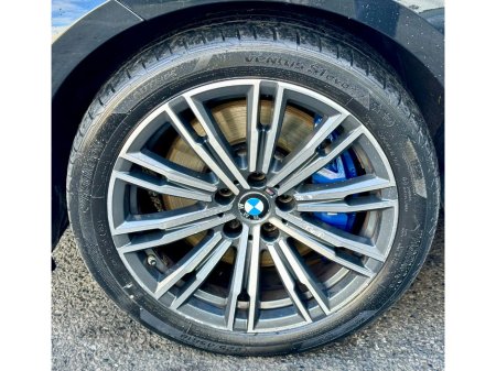 2019 BMW 3 Series - thumbnail 8