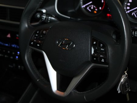 2020 Hyundai Tucson - thumbnail 8