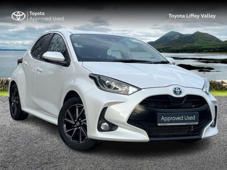 2023 Toyota Yaris YARIS HYBRID LUNA SPORT
