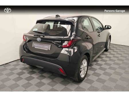 2022 Toyota Yaris - thumbnail 2