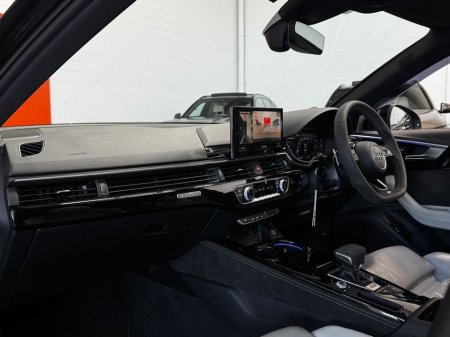 2022 Audi RS4 - thumbnail 35