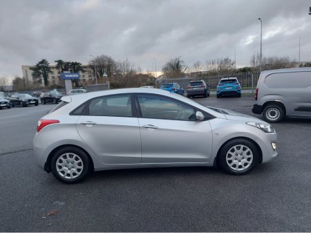 2013 Hyundai i30 1.4 DSL CLASSIC 4DR €7,500 thumbnail