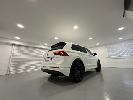 2019 Volkswagen Tiguan - thumbnail 17