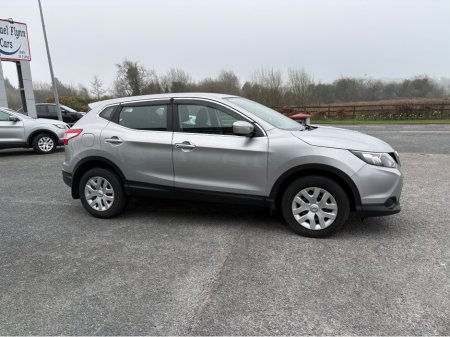 2014 Nissan Qashqai - thumbnail 6