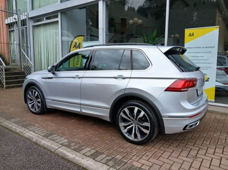 2023 Volkswagen Tiguan 2.0 TDI 150HP R-Line, Silver Met, FSH, 1 owner, 72km. €41,500 thumbnail