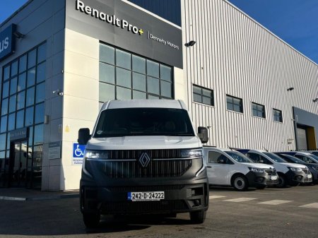 2025 Renault Master EX DEMOS 251 - REDUCED