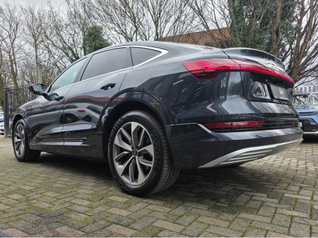 2022 Audi e-tron - thumbnail 8