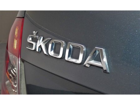 2021 Skoda Octavia 1.0TSI STYLE 115BHP 6SPD *SAT NAV*CARPLAY*ANDROID AUTO*REVESE CAM* €23,890 thumbnail