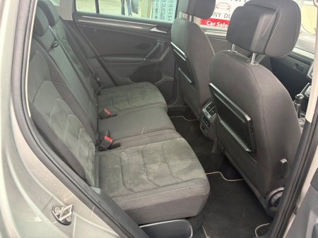 2016 Volkswagen Tiguan 2.0 TDI 150HP BMT Highline €17,995 thumbnail