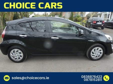 2017 Toyota Aqua - thumbnail 7