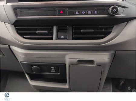 2025 Volkswagen Transporter VAN LWB TRENDLINE 218HP AUTO €43,114 thumbnail