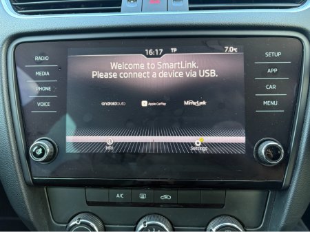 2019 Skoda Octavia AMBITION 1.6 TDI 115HP 4DR €16,950 thumbnail