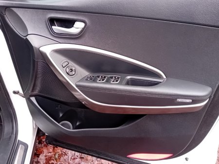 2016 Hyundai Santa Fe EXECUTIVE 4 WD 7 SEATER  SUV @ REDDY 2 DRIVE LTD €9,500 thumbnail