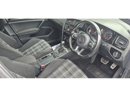 2016 Volkswagen Golf - thumbnail 9