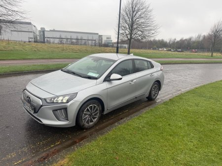 2021 Hyundai Ioniq PREMIUM EV 134BHP 5DR AU AUTO €14,950 thumbnail