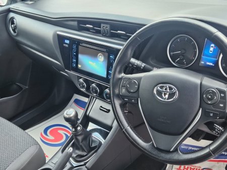 2018 Toyota Corolla D-4D 90 (1.4) Luna €13,950 thumbnail