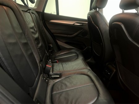 2021 BMW X1 sDrive18i SE 5DR AUTO €27,995 thumbnail