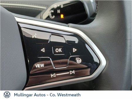 2025 Volkswagen ID.7 TOURER PRO PLUS €49,950 thumbnail