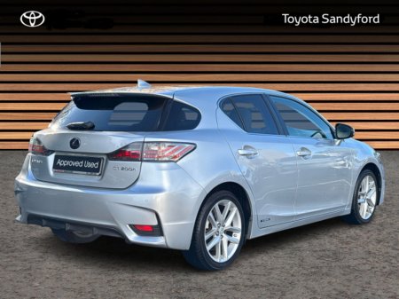 2015 Lexus CT 200 h LUXURY AUTO HYBRID // LEATHER HEATED SEATS // PARK ASSIST // CLIMATE CONTROL // SMART ENTRY/SMART START €16,445