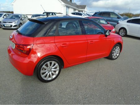 2015 Audi A1 - thumbnail 5