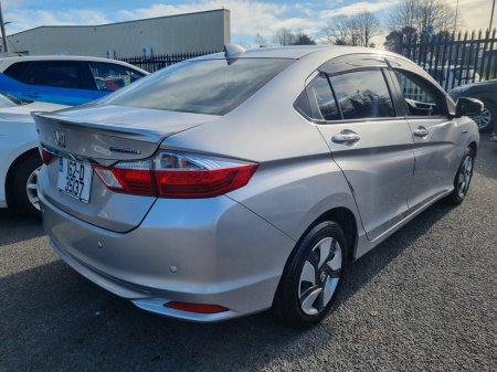 2016 Honda Grace - thumbnail 25