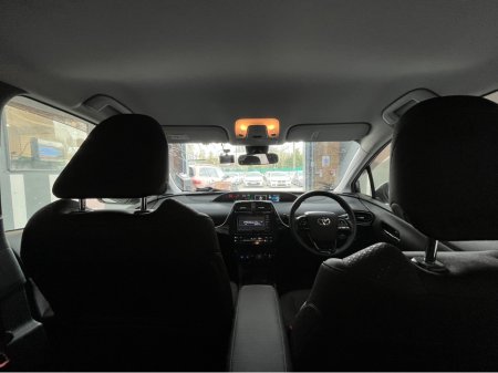 2022 Toyota Prius - thumbnail 12