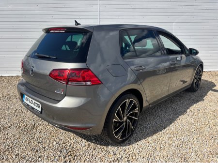 2015 Volkswagen Golf - thumbnail 2