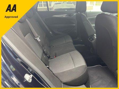 2020 Opel Insignia - thumbnail 11