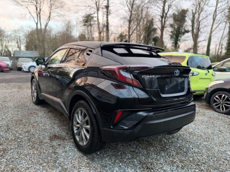 2018 Toyota C-HR 1.8 HYBRID LUNA €19,500 thumbnail