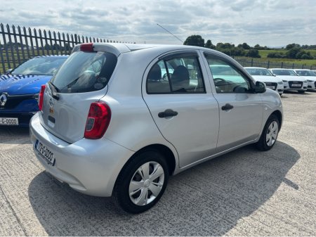 2017 Nissan March CV AUTOMATIC 1.2 €9,995