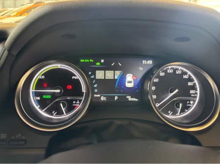 2020 Toyota Camry - thumbnail 11