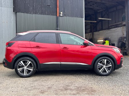 2018 Peugeot 3008 ALLURE 1.5 BLUE HDI 130 6 6.2 4DR €15,950 thumbnail