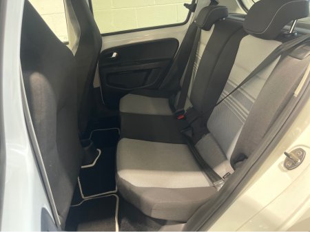 2014 Volkswagen up! - thumbnail 16