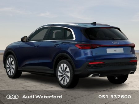 2026 Audi Q5 E-Hybrid Quattro SE €75,709