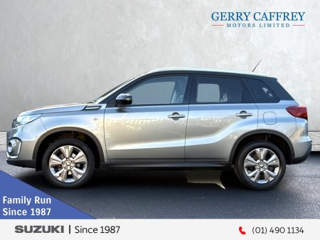 2022 Suzuki Vitara SZT 1.4 Petrol Hybrid Manual - 6 Years Manufacturer Warranty €22,450 thumbnail